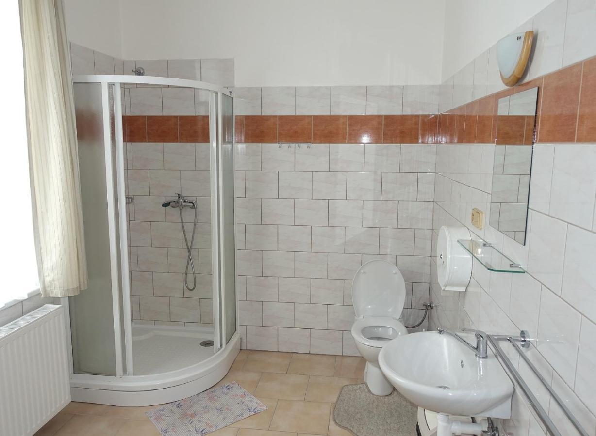 Jeseník Hotel Staric מראה חיצוני תמונה